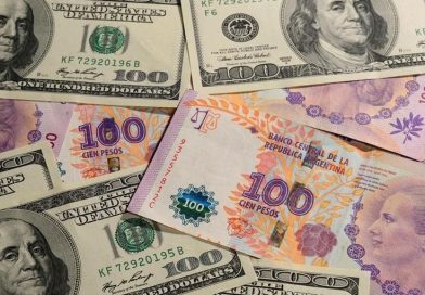 Contra la dolarización y la convertibilidad, la oposición estudia la posibilidad de la “libre circulación” de monedas